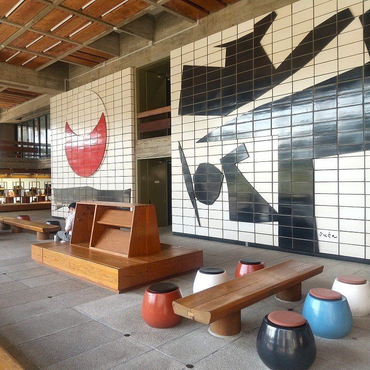 香川県庁東館_縮小.jpg