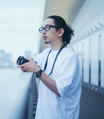 佐藤健寿.png